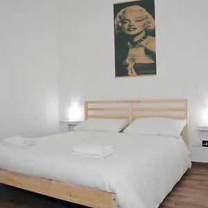 Puglia Chic Private Con Bagni Condivisi Nocleg ze śniadaniem Bari